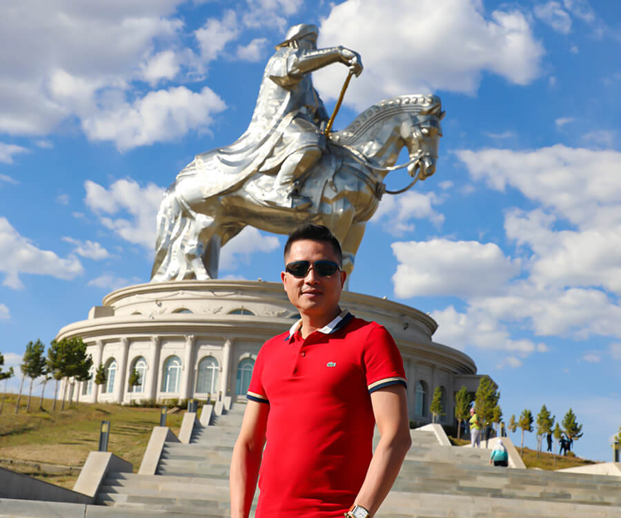 Khách du lịch Mông Cổ