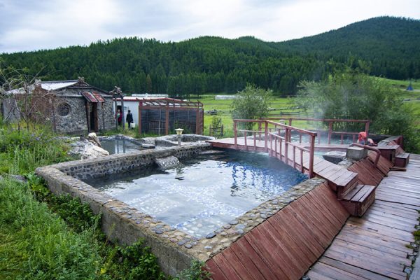 Tsenkher Hot Spring